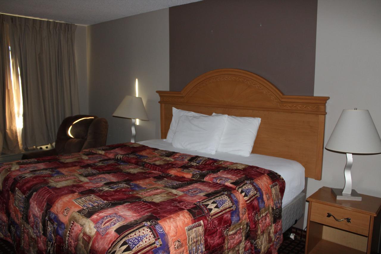 Coratel Inn And Suites 枫林 外观 照片